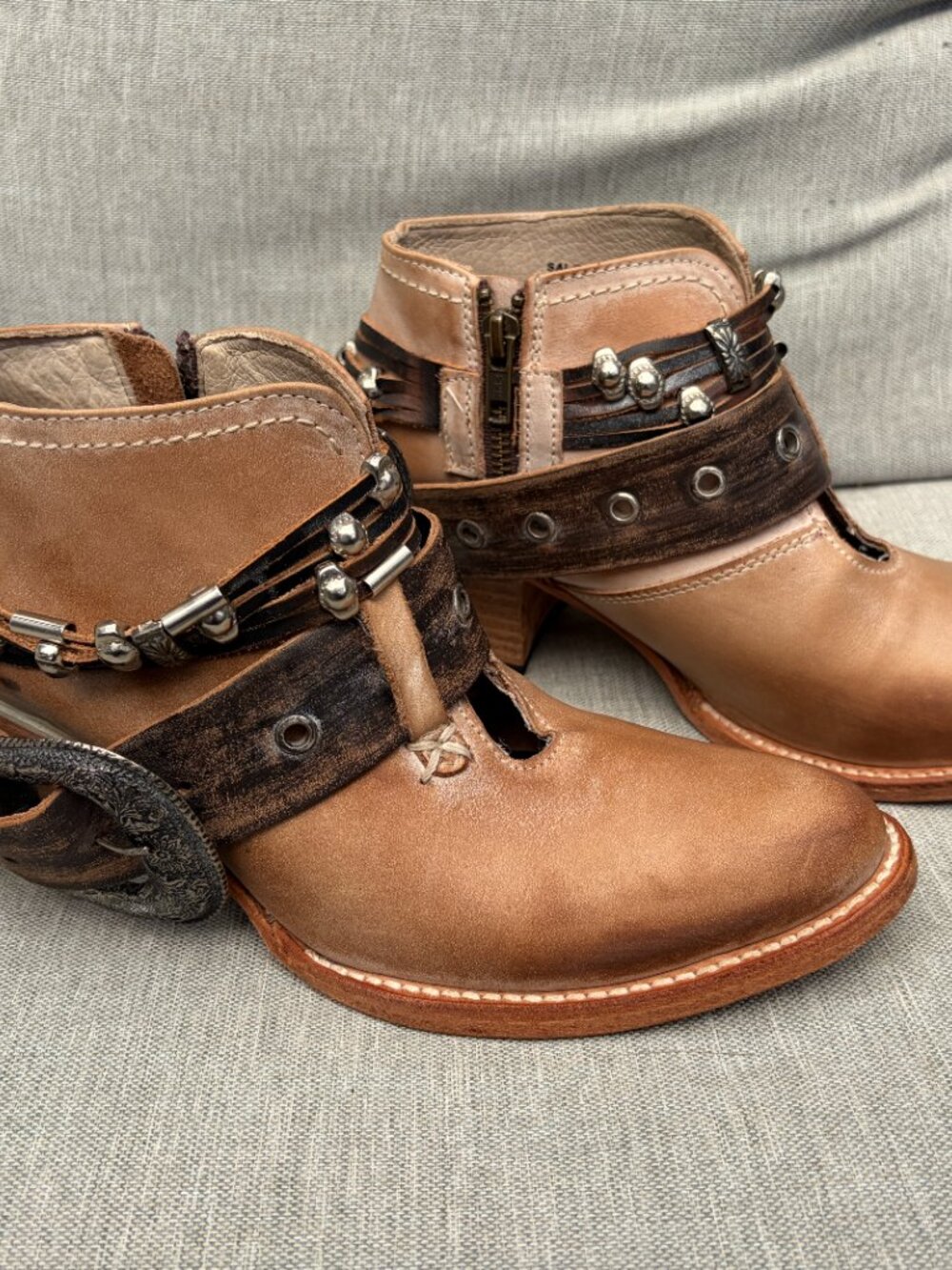 Freebird Saloon Boots - Women's Sz 9 - Picture 4 of 13
